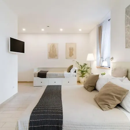 Apartment Vatican Momahouse Luxury By Varental Rome