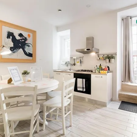 Apartment Vatican Momahouse Luxury By Varental Rome